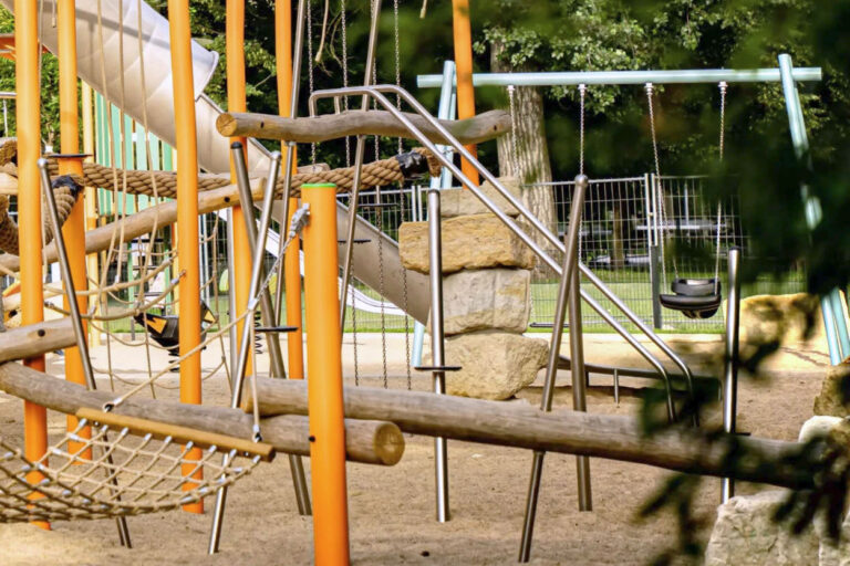 Garten, Landschafts und Sportplatzbau in Berlin & Brandenburg